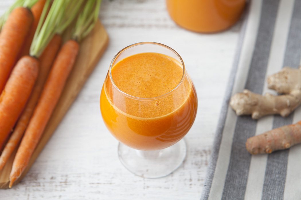 Orange power: estratto antiossidante a base di zucca, carota, arancia e zenzero - Ricette 